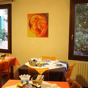 domus-orsoni.hotelinveneto.com/